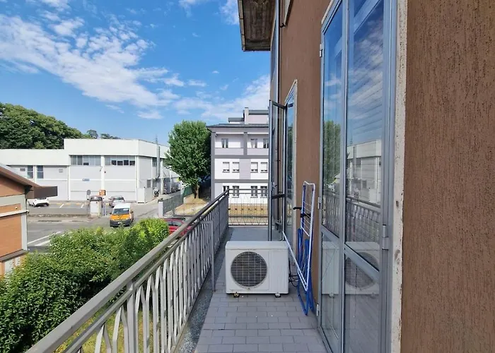 Fuoriporta Affitti Brevi - Giovenale Piccolo Parma